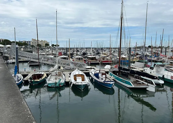 Studio-cabine, Acces Direct Port Et Plage, Les Pieds Dans L'eau Apartman Arcachon